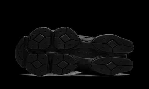 9060 "Triple Black"
